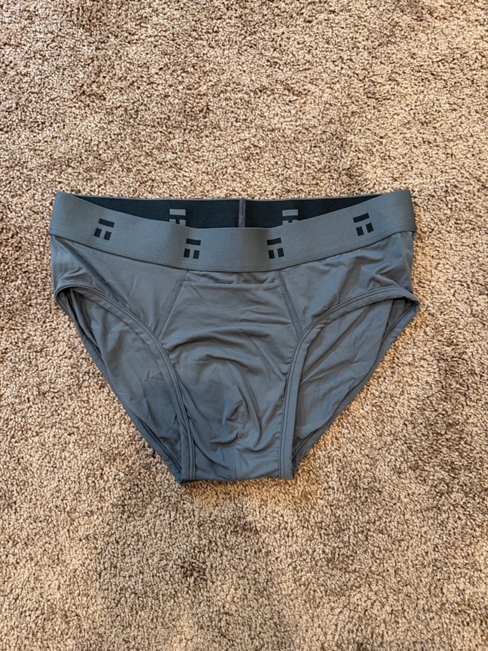 Men's Gray Tommy John Air Performance Briefs - Breathable Support